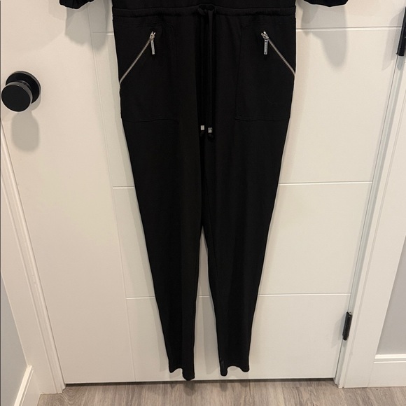 Michael Kors Black Zip-Front Utility Jumpsuit size XS - Picture 4 of 9